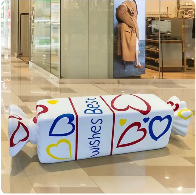 Glasfiberskulptur er lettere og mere transportabel end traditionelle skulpturmaterialer